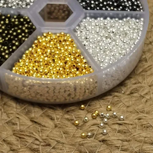Vista 4 de Chenkou Craft 1 caja de 4500 piezas surtidas de 6 colores de metal Tinny Spacer Beads suministros para hacer joyas (mezcla, 1/12 pulgadas (0.079 in))