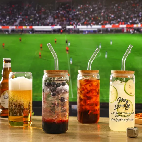 Vista 4 de VITEVER Tazas de vidrio de 20 OZ con tapas de bambú y pajita de vidrio - Juego de vasos para beber con forma de lata de cerveza, vasos para café